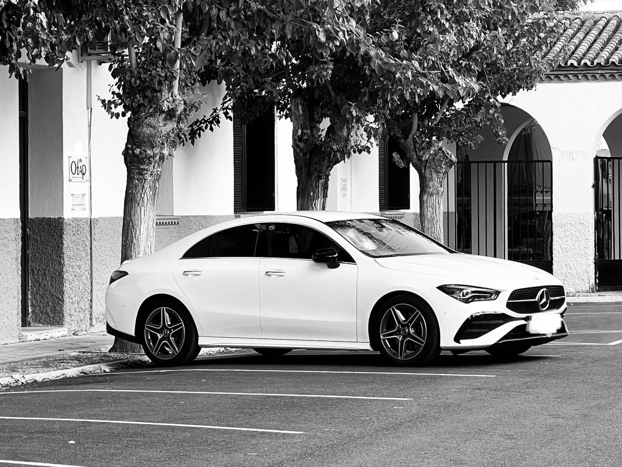 Mercedes CLA blanco
