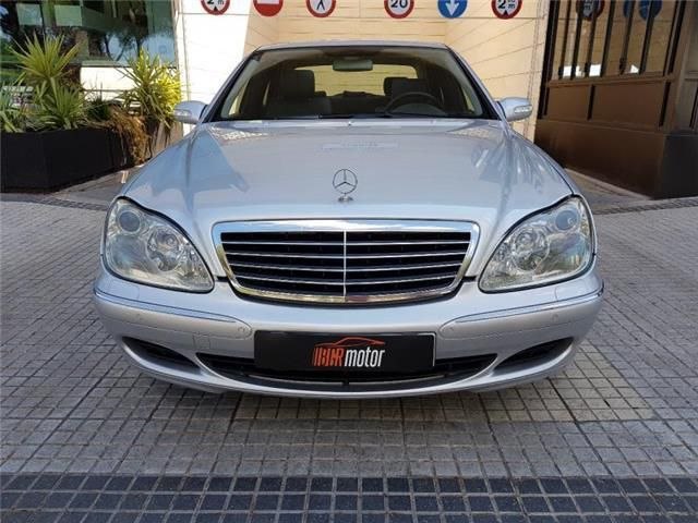 Mercedes Clase S W220 delantera